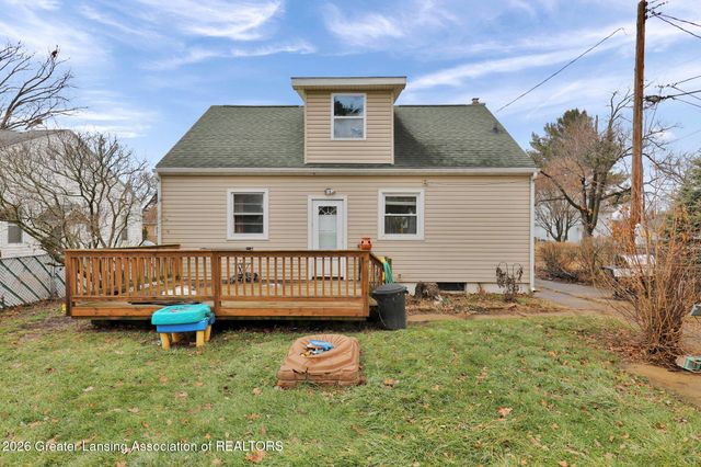 1319 Pico Avenue, Lansing, MI 48910