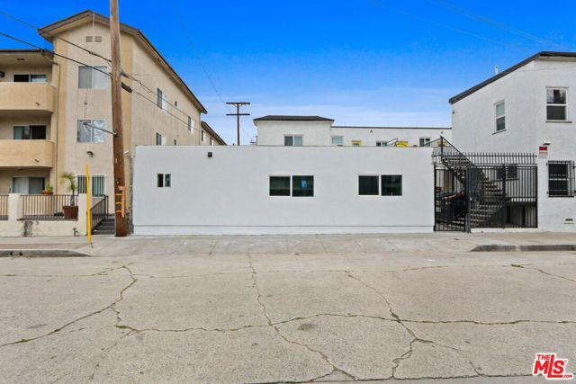 4203 Council Street, Los Angeles, CA 90004