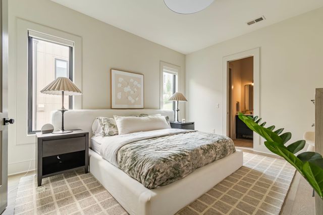 4505 Shys Hill Rd, Nashville, TN 37215