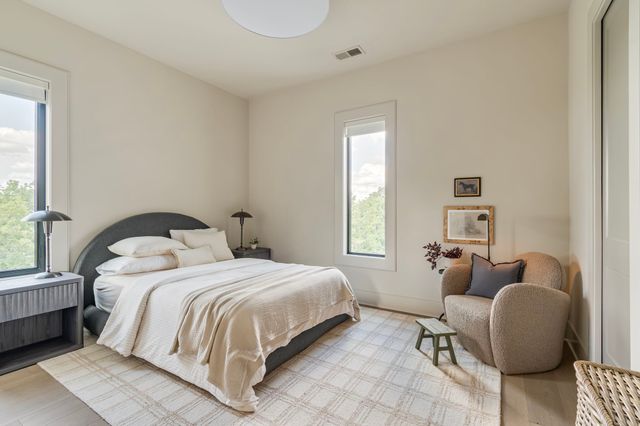 4505 Shys Hill Rd, Nashville, TN 37215
