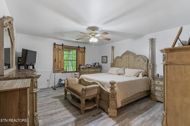 838 County Road 105, Athens, TN 37303