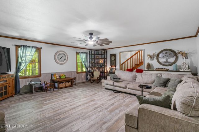 838 County Road 105, Athens, TN 37303