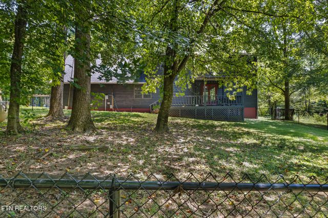 838 County Road 105, Athens, TN 37303