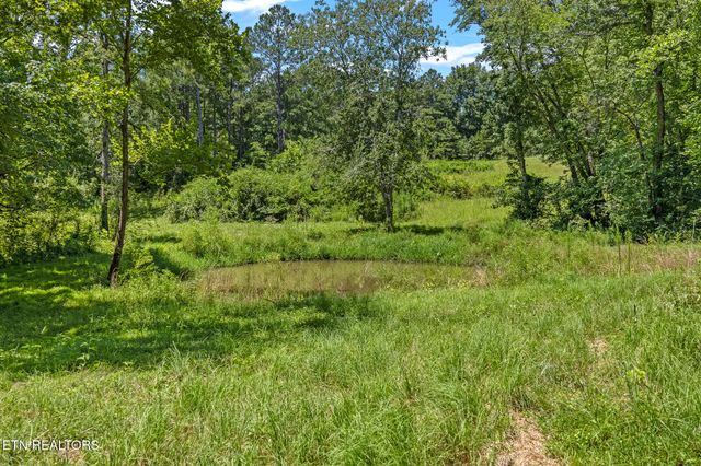 838 County Road 105, Athens, TN 37303