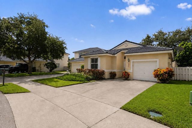 15250 SW 49TH Court, Davie, FL 33331