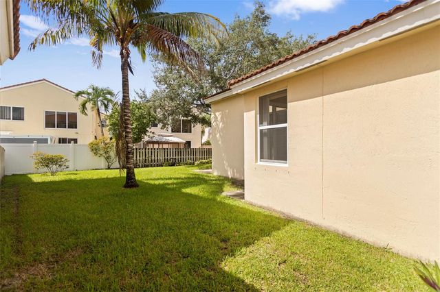 15250 SW 49TH Court, Davie, FL 33331