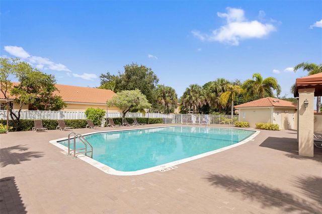 15250 SW 49TH Court, Davie, FL 33331