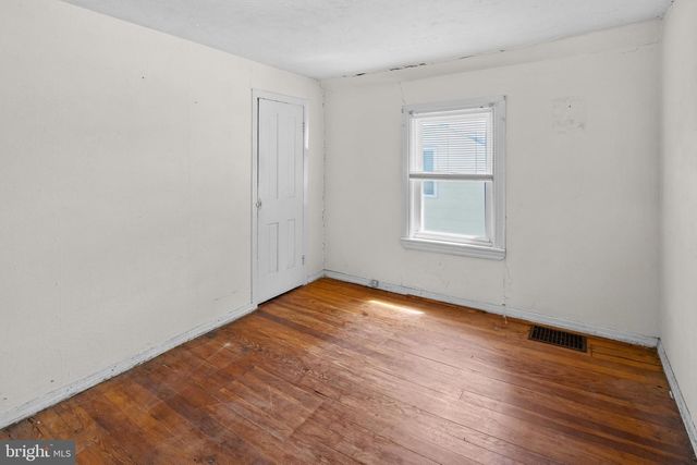 371 E HOLLY AVE, Pitman, NJ 08071