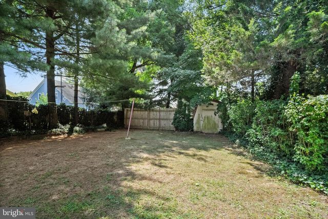 371 E HOLLY AVE, Pitman, NJ 08071