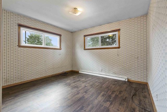 896 W 18TH AVENUE, Oshkosh, WI 54902