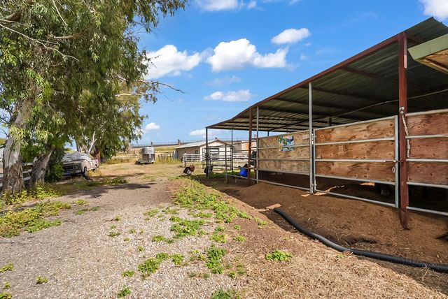 19814 W Grant Line Rd, Tracy, CA 95391