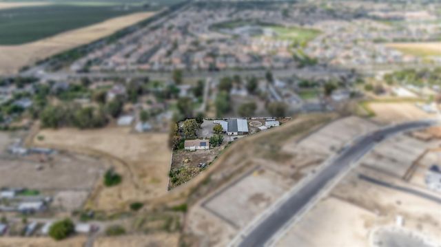 19814 W Grant Line Rd, Tracy, CA 95391