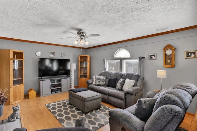 3120 Dove Drive, North Huntingdon, PA 15642