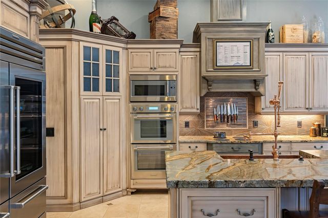 1811 BRACKENHURST PLACE, Lake Mary, FL 32746
