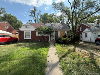 15830 Meyers Road, Detroit, MI 48227