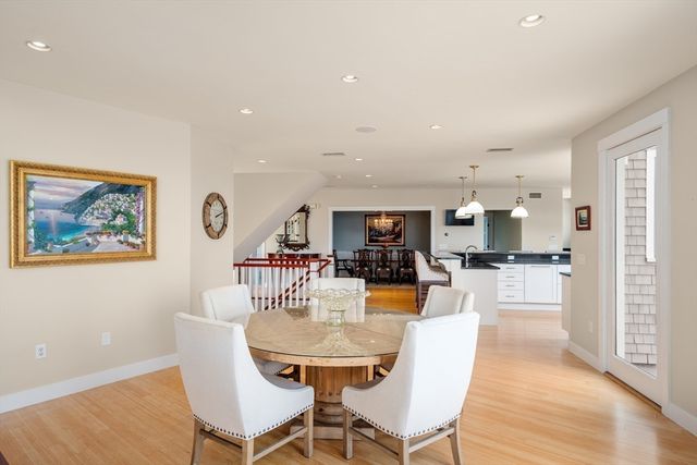 18 Holly Hill Circle, Marshfield, MA 02050