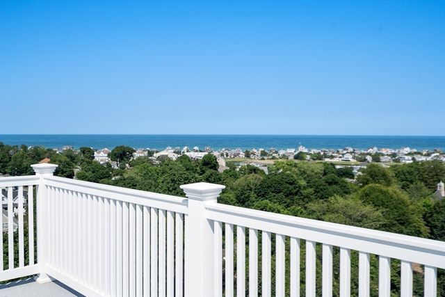 18 Holly Hill Circle, Marshfield, MA 02050