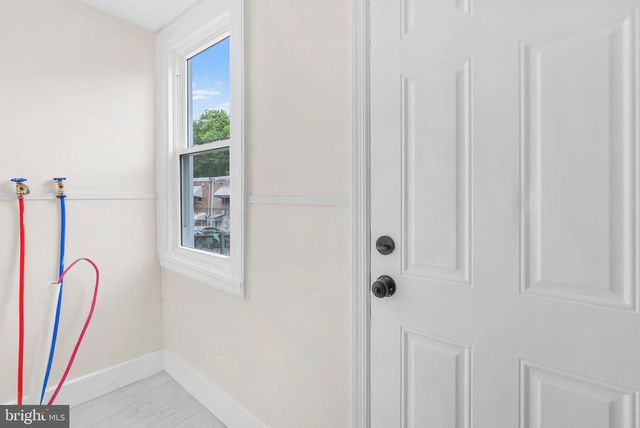 5736 LEONARD ST, Philadelphia, PA 19149