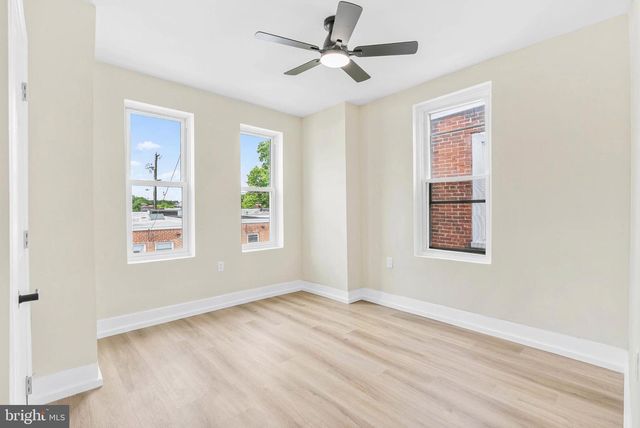 5736 LEONARD ST, Philadelphia, PA 19149