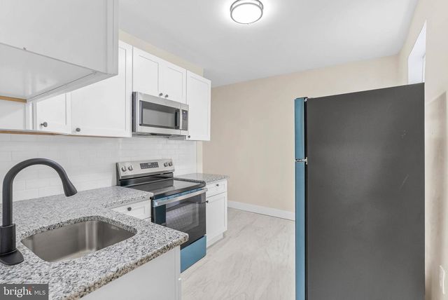 5736 LEONARD ST, Philadelphia, PA 19149