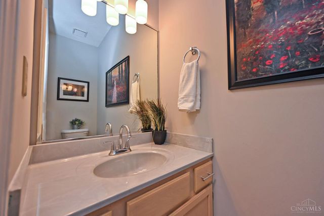 6169 Hillsdale Lane, West Chester, OH 45069