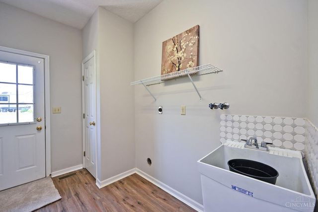 6169 Hillsdale Lane, West Chester, OH 45069
