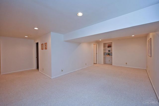 6169 Hillsdale Lane, West Chester, OH 45069