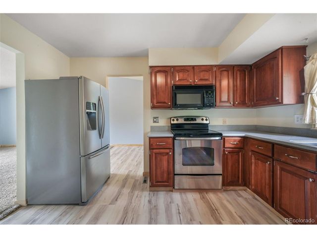 5090 Flintridge Dr, Colorado Springs, CO 80918