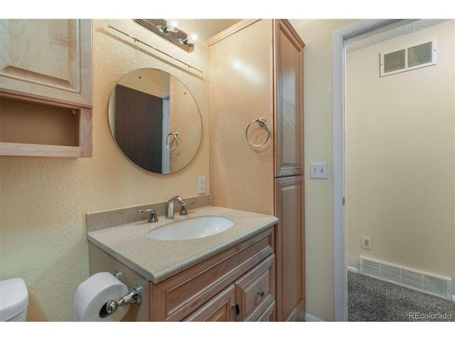 5090 Flintridge Dr, Colorado Springs, CO 80918