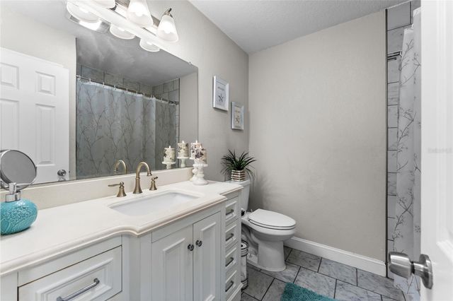 4533 20TH AVENUE N, St Petersburg, FL 33713