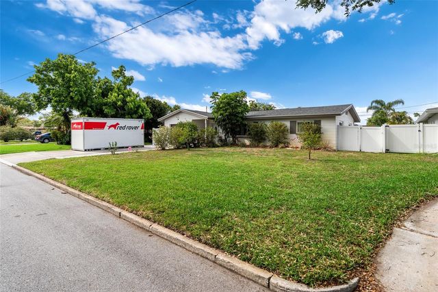 4533 20TH AVENUE N, St Petersburg, FL 33713