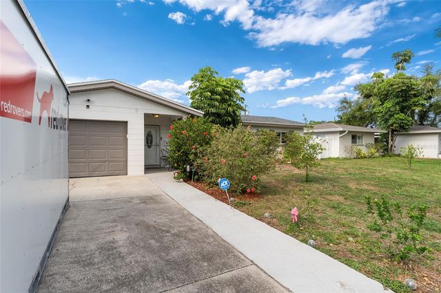 4533 20TH AVENUE N, St Petersburg, FL 33713