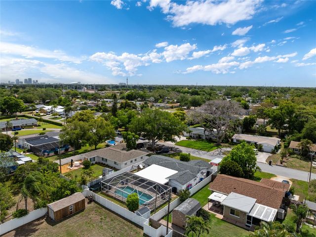 4533 20TH AVENUE N, St Petersburg, FL 33713