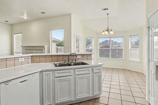 2521 Ash Creek, Mesquite, TX 75181