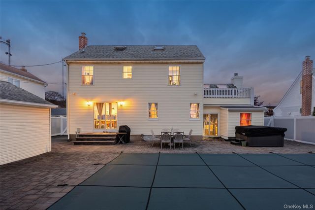 2906 Lawrence Drive, Wantagh, NY 11793