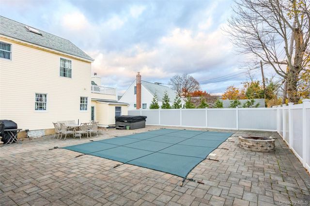 2906 Lawrence Drive, Wantagh, NY 11793