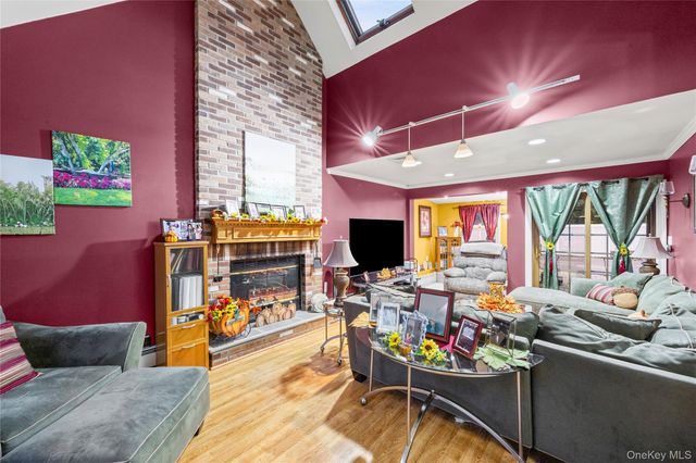 2906 Lawrence Drive, Wantagh, NY 11793