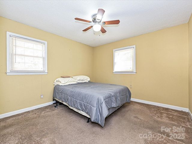 117 Sunset Lane, Bessemer City, NC 28016