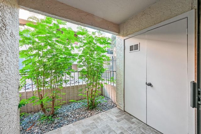 3131 W Cochise Drive Unit 156, Phoenix, AZ 85051