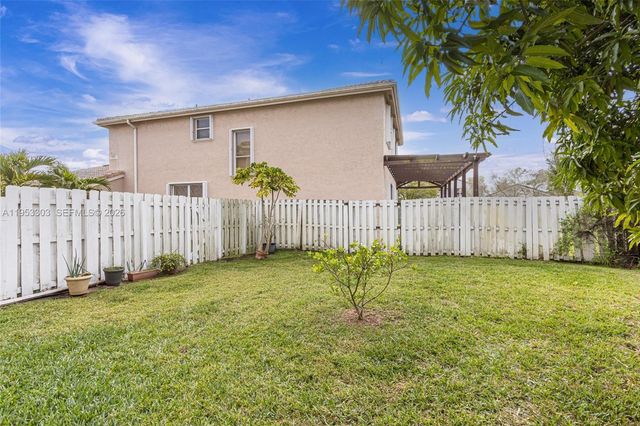 2436 SW 162nd Ter, Miramar, FL 33027