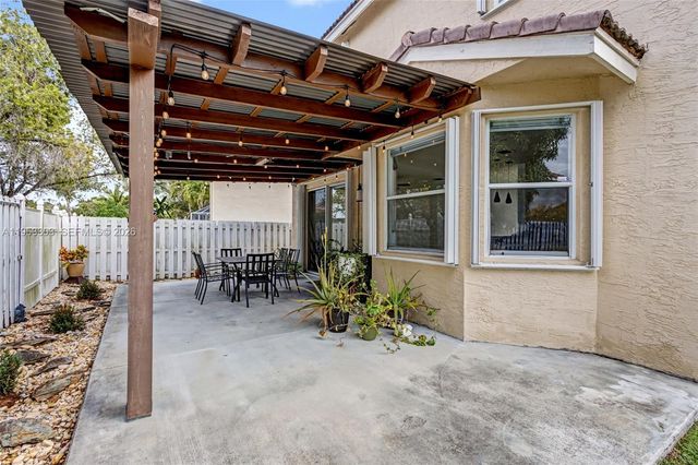 2436 SW 162nd Ter, Miramar, FL 33027