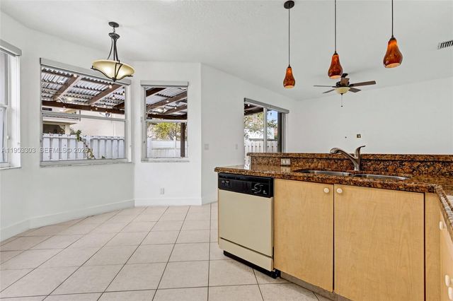 2436 SW 162nd Ter, Miramar, FL 33027