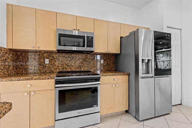 2436 SW 162nd Ter, Miramar, FL 33027