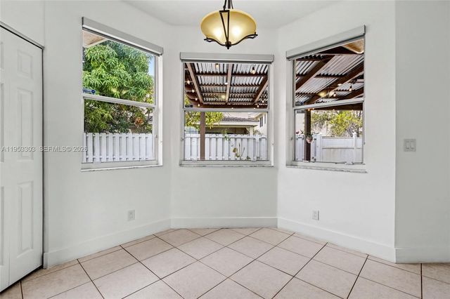 2436 SW 162nd Ter, Miramar, FL 33027