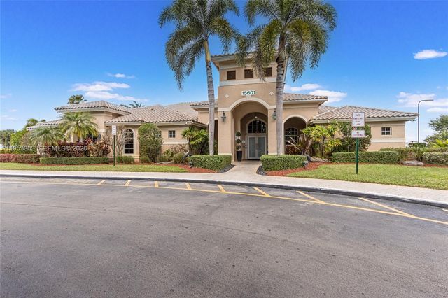 2436 SW 162nd Ter, Miramar, FL 33027