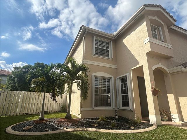 2436 SW 162nd Ter, Miramar, FL 33027