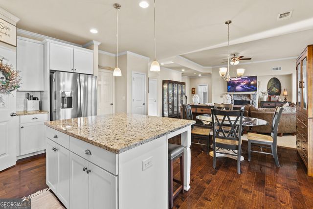 622 Little Bear Loop, Canton, GA 30114