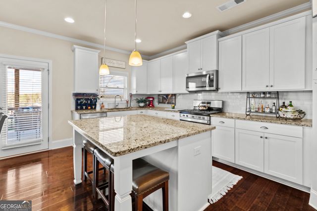 622 Little Bear Loop, Canton, GA 30114