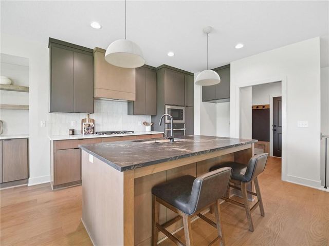 9001 N Clarion Avenue, Kansas City, MO 64153