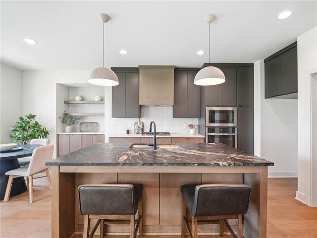 9001 N Clarion Avenue, Kansas City, MO 64153